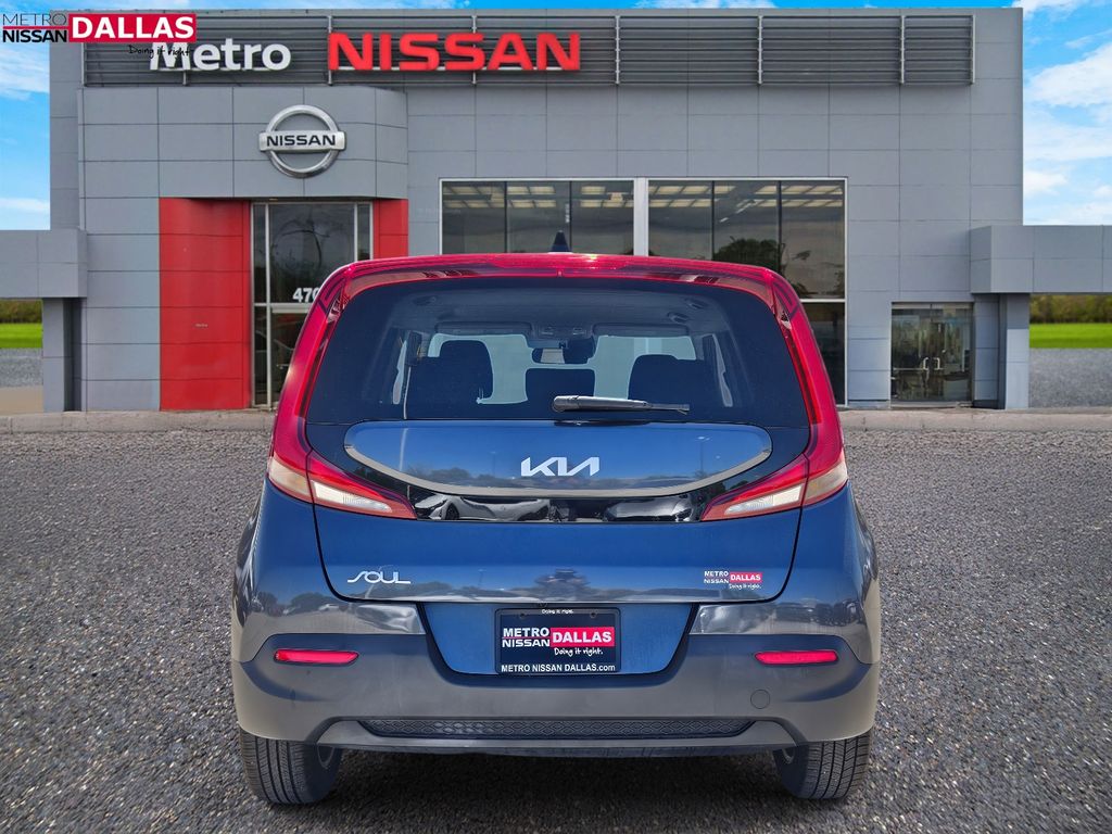 Vehicle image 6 of 30