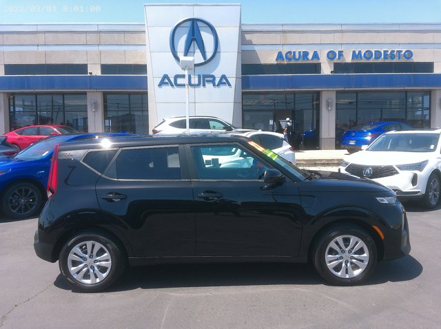 Vehicle image 4 of 29