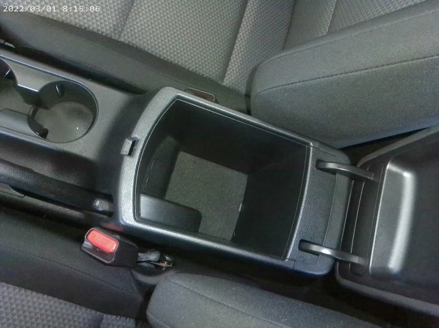 Vehicle image 21 of 29