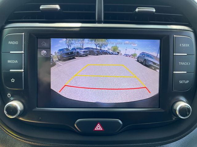 Vehicle image 20 of 28