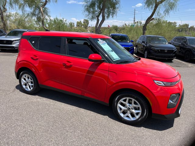 Vehicle image 3 of 28