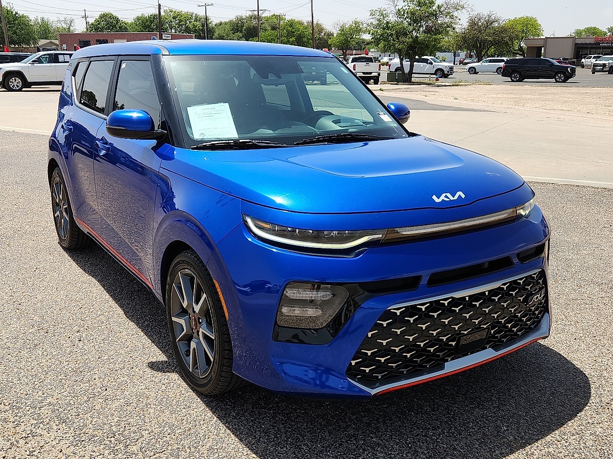 Vehicle image 2 of 12