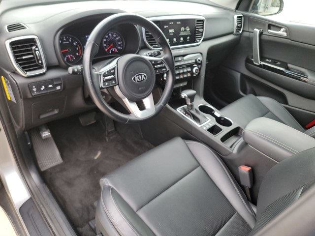 Vehicle image 20 of 43
