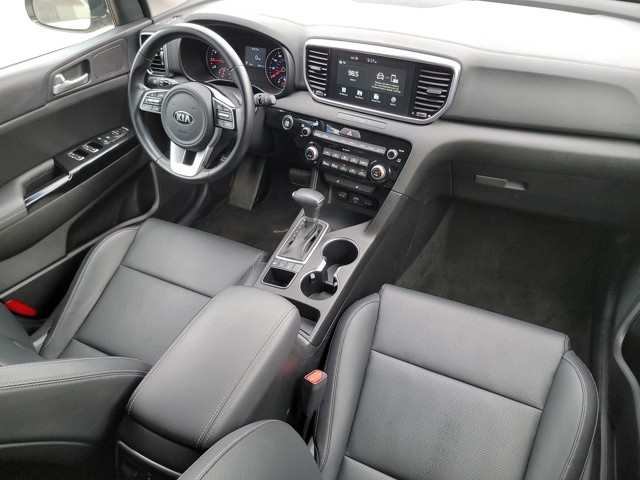Vehicle image 22 of 43