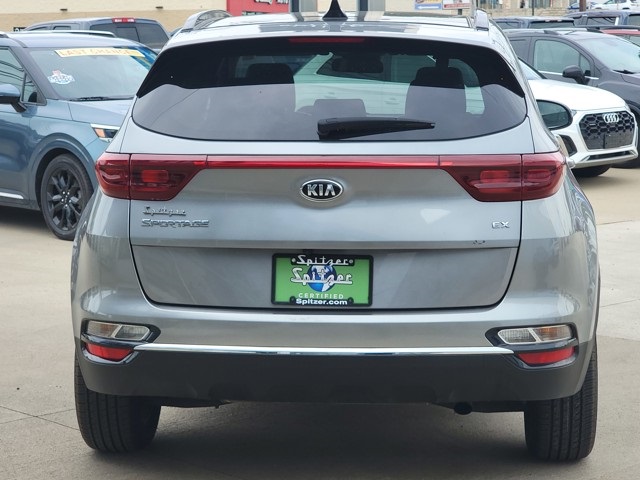 Vehicle image 7 of 43