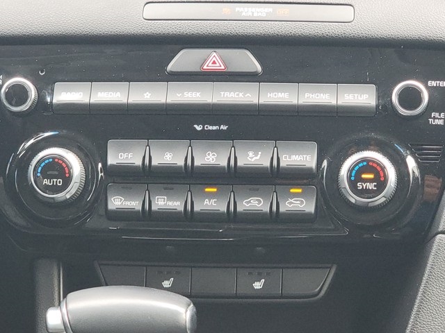Vehicle image 34 of 43