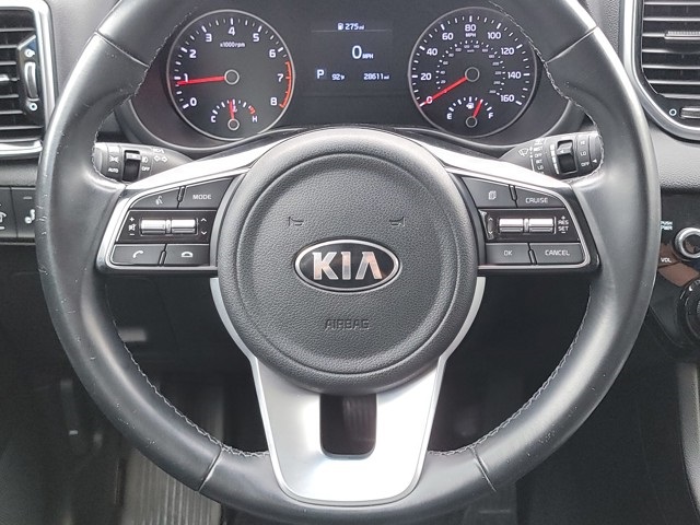 Vehicle image 23 of 43