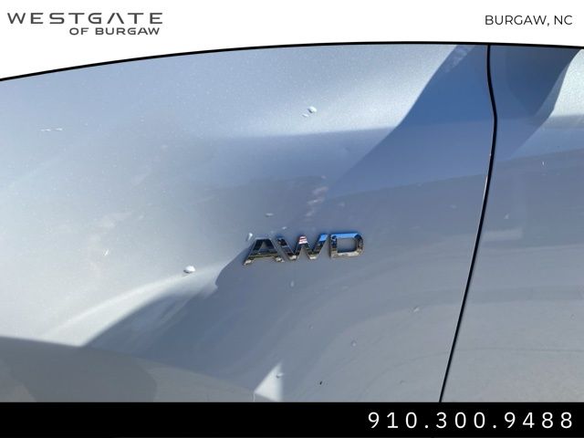 Vehicle image 11 of 31