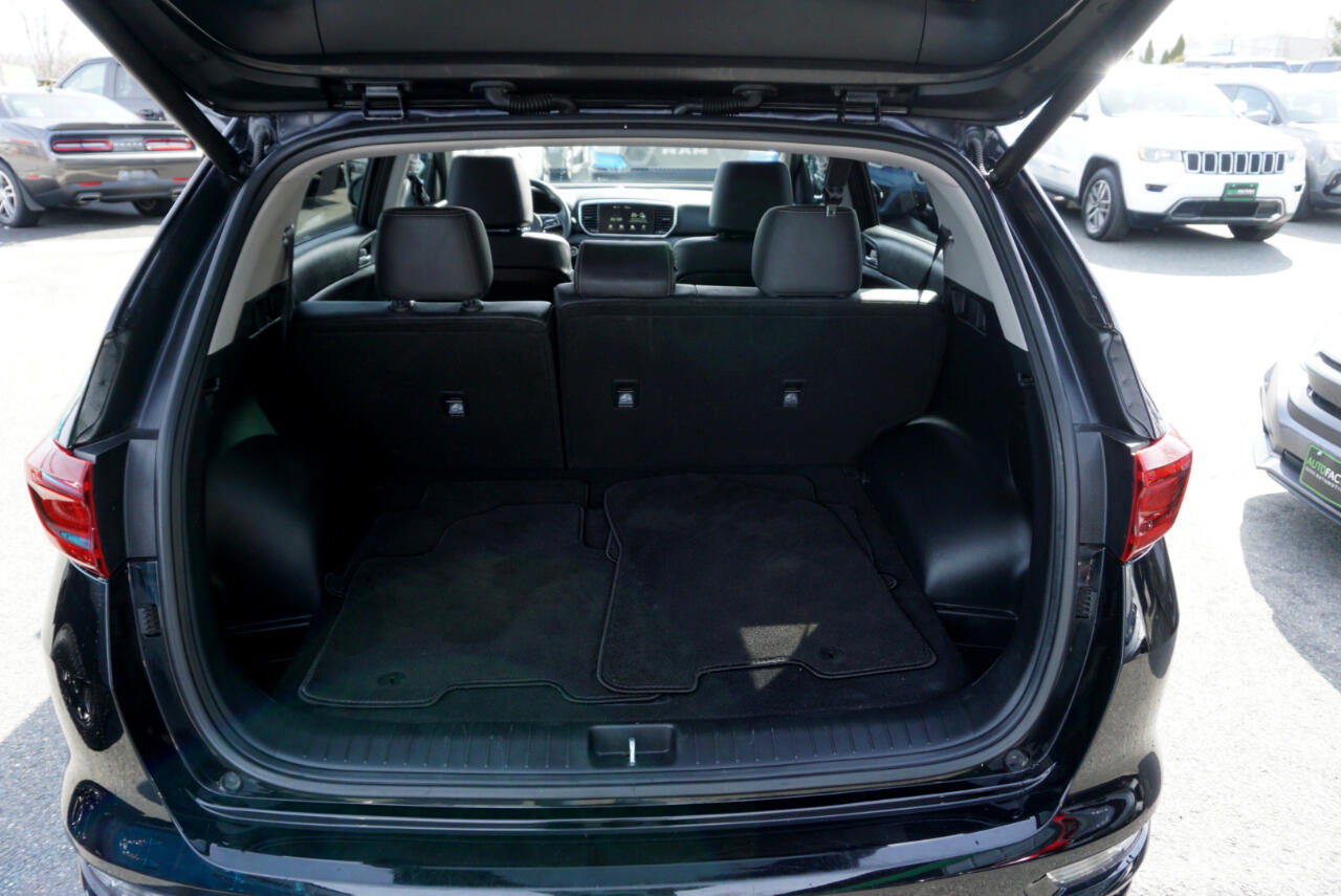 Vehicle image 7 of 22
