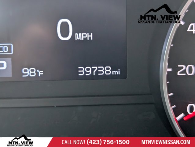 Vehicle image 12 of 21