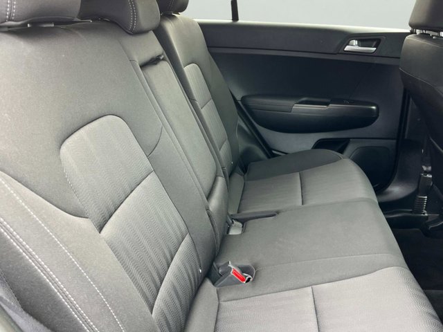 Vehicle image 13 of 45