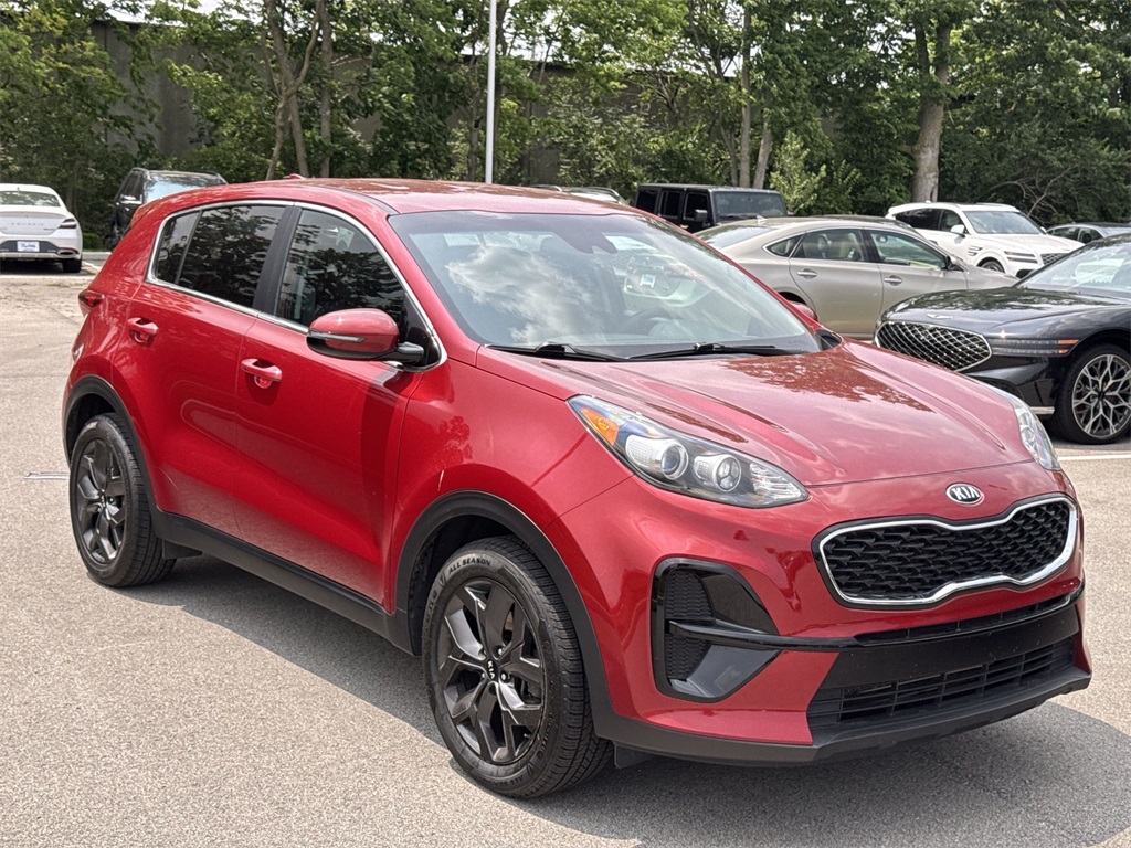 Vehicle image 2 of 31