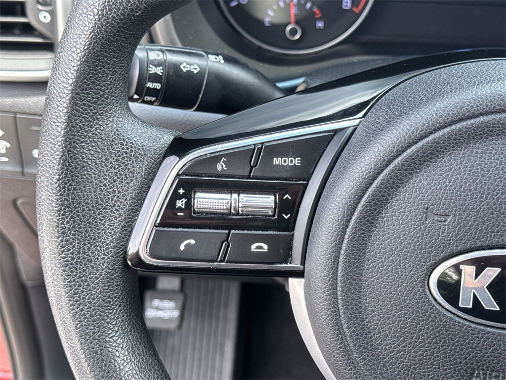 Vehicle image 18 of 31