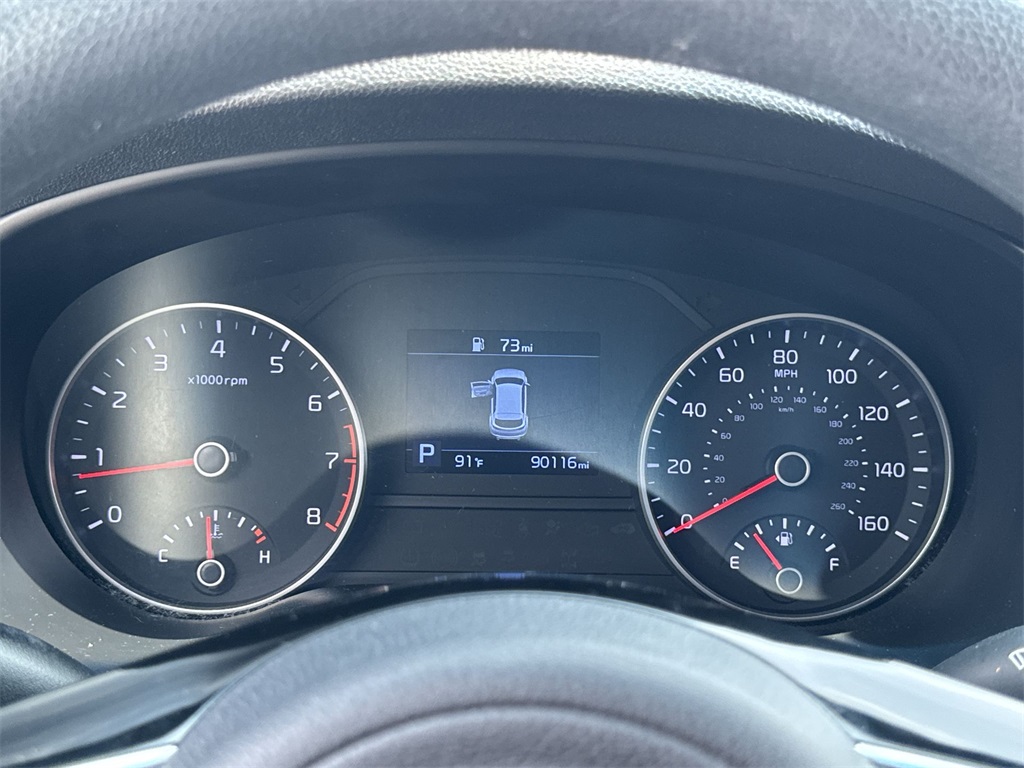 Vehicle image 19 of 31
