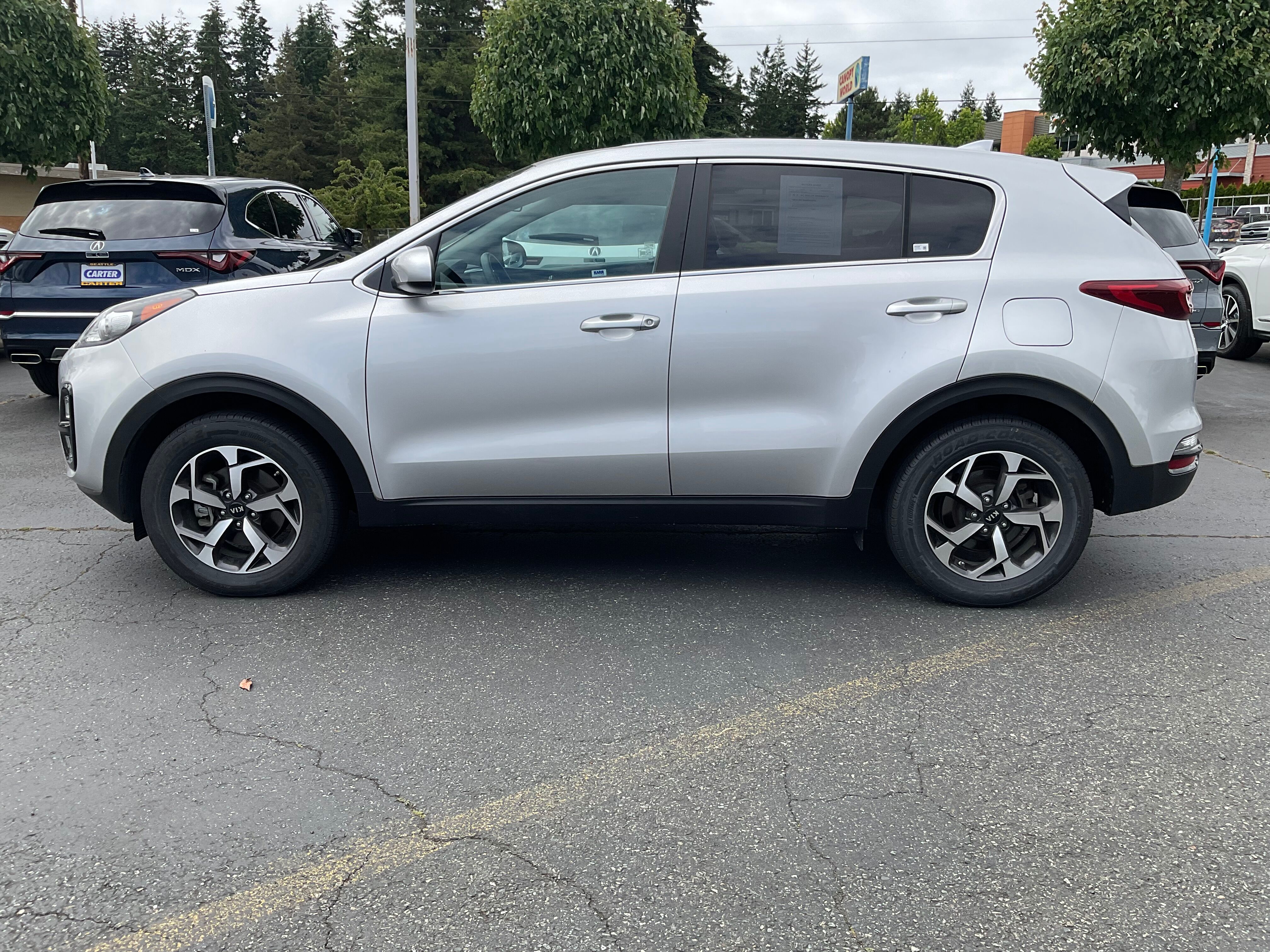 Vehicle image 8 of 16
