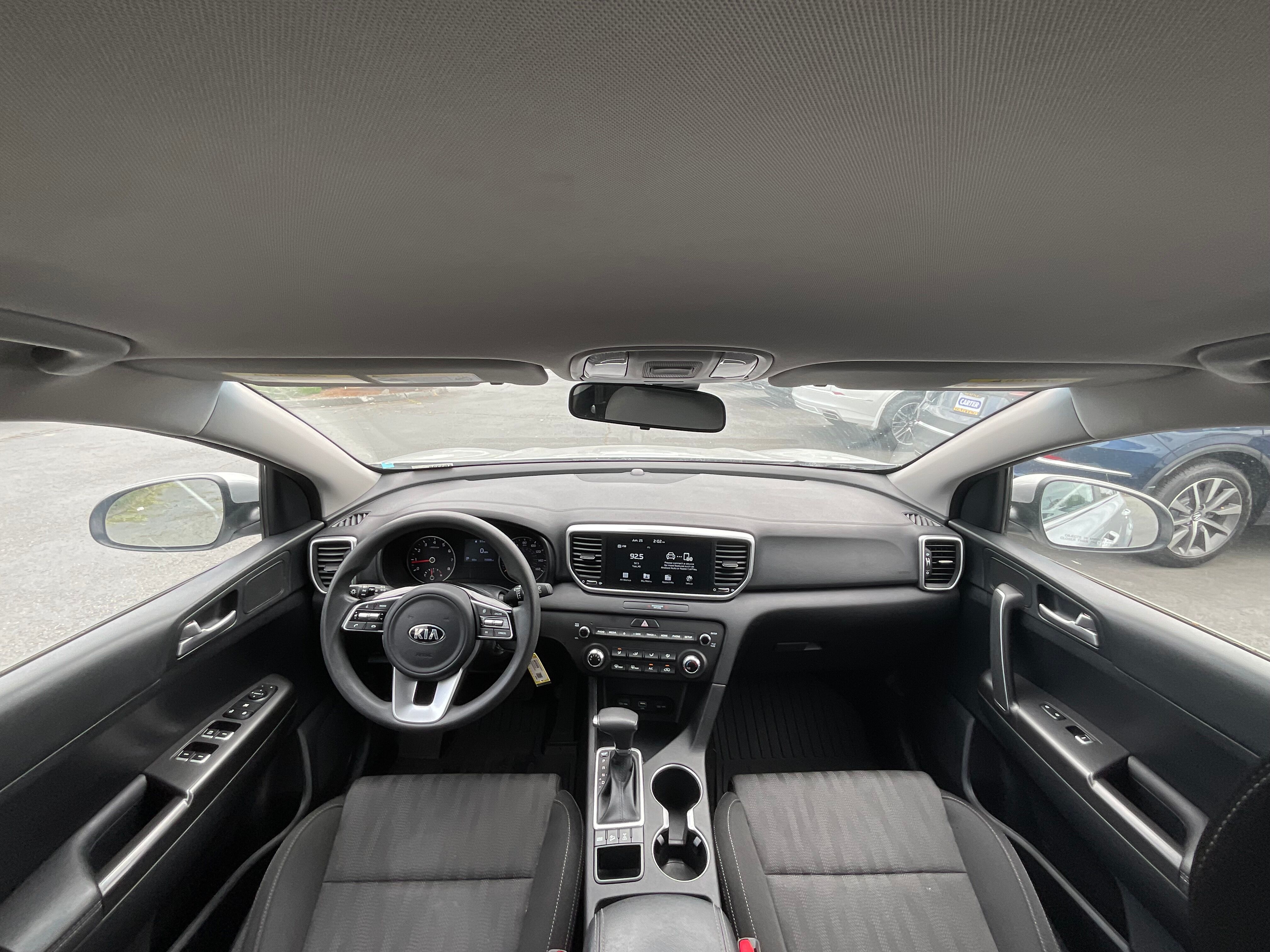 Vehicle image 10 of 16