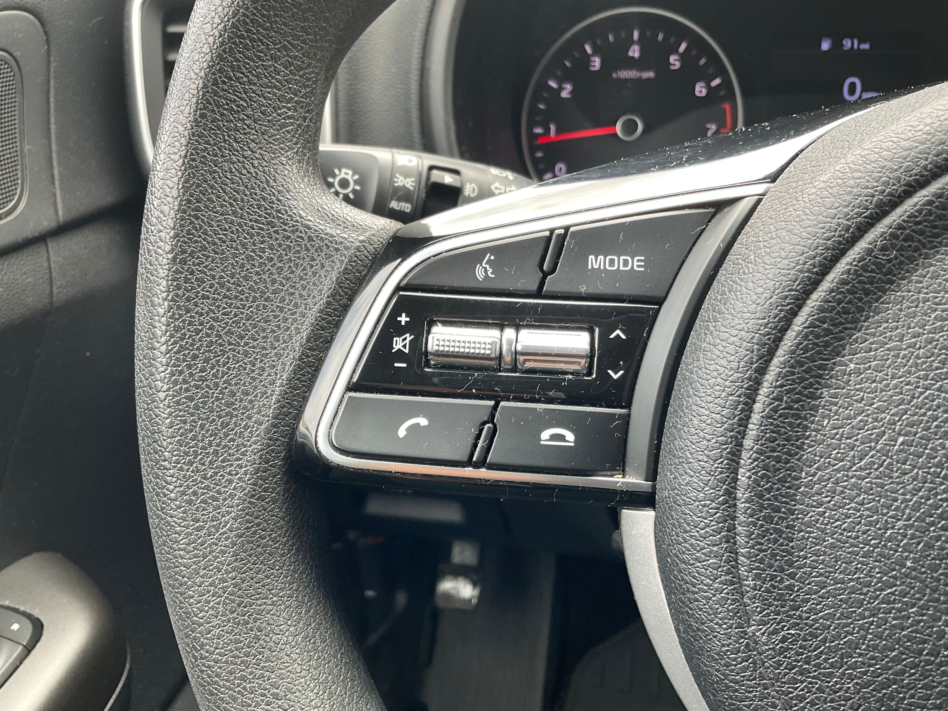Vehicle image 16 of 16