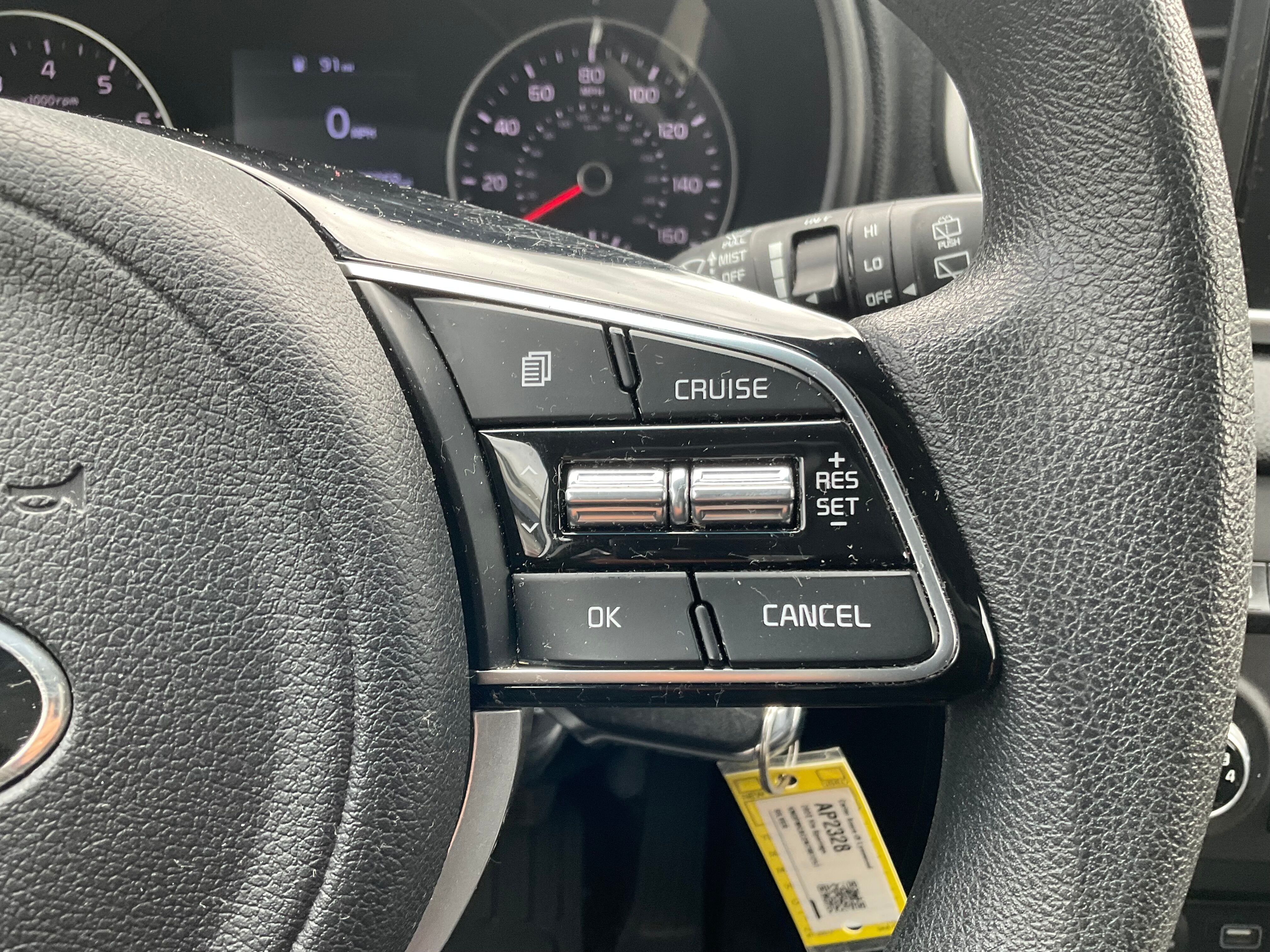 Vehicle image 15 of 16