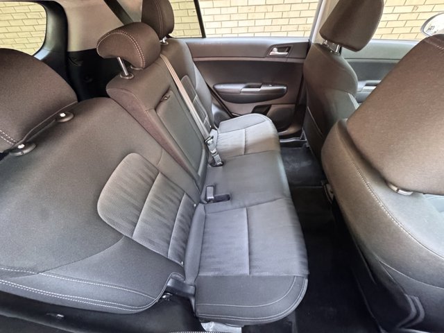 Vehicle image 16 of 47