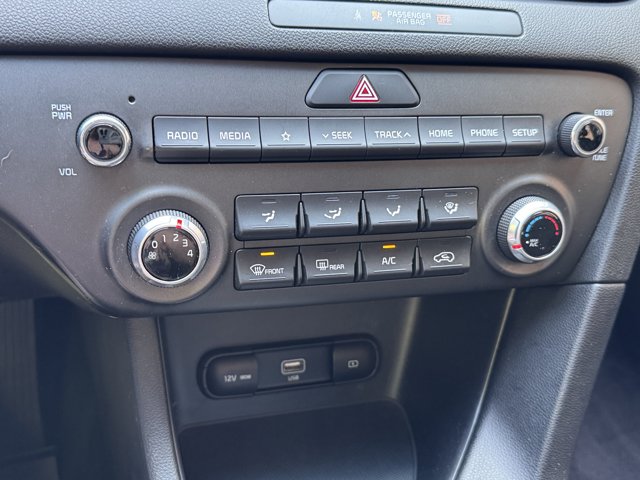 Vehicle image 29 of 47