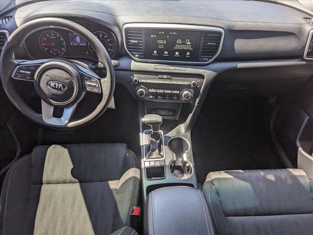 Vehicle image 17 of 24