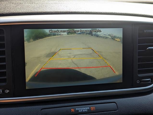 Vehicle image 19 of 24