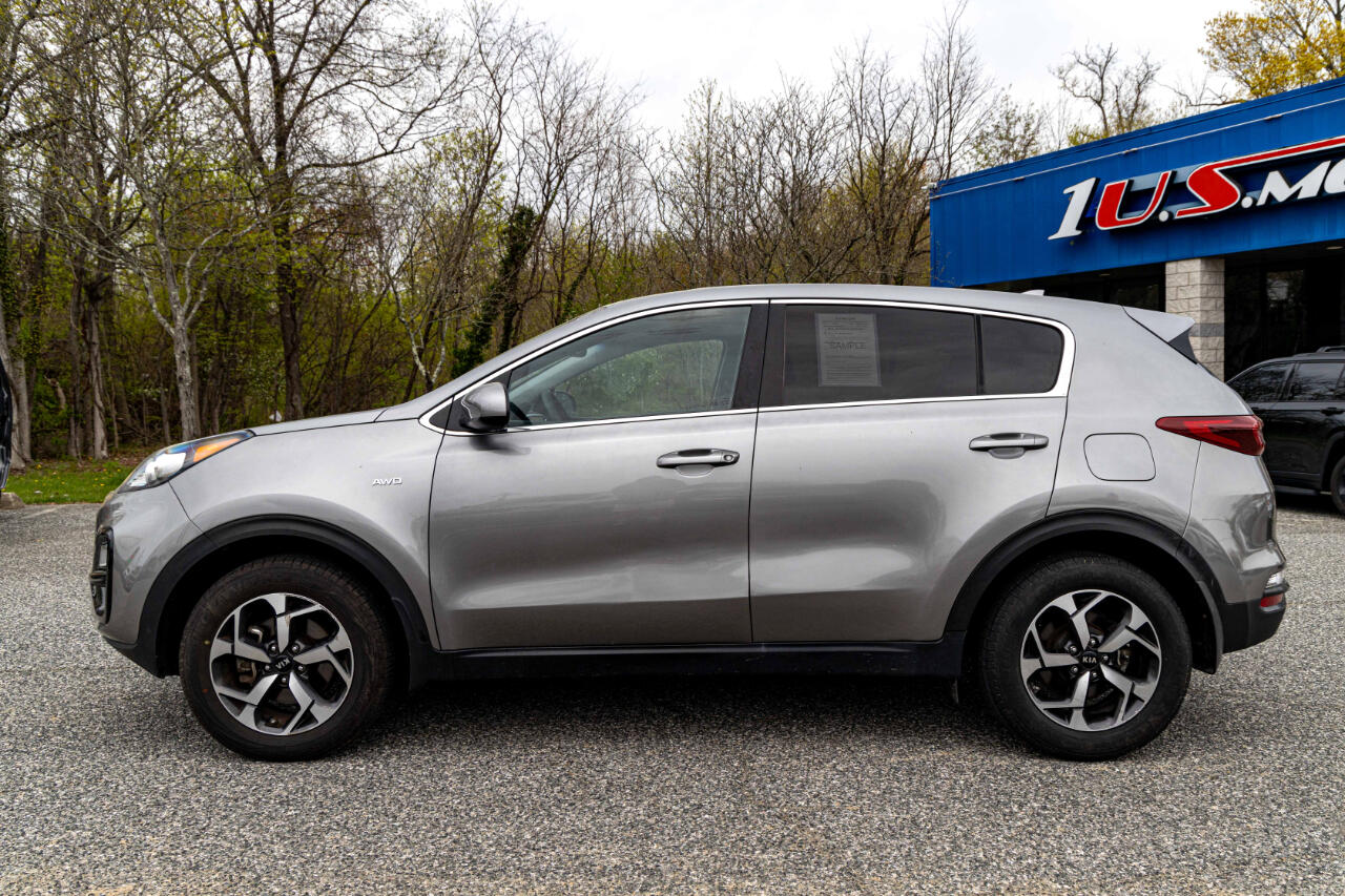 Vehicle image 9 of 24