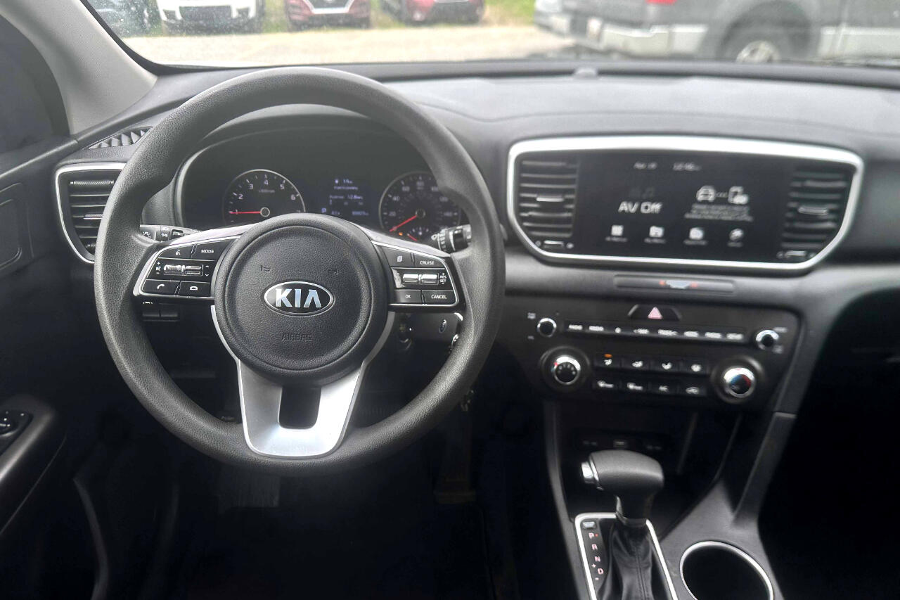 Vehicle image 12 of 24