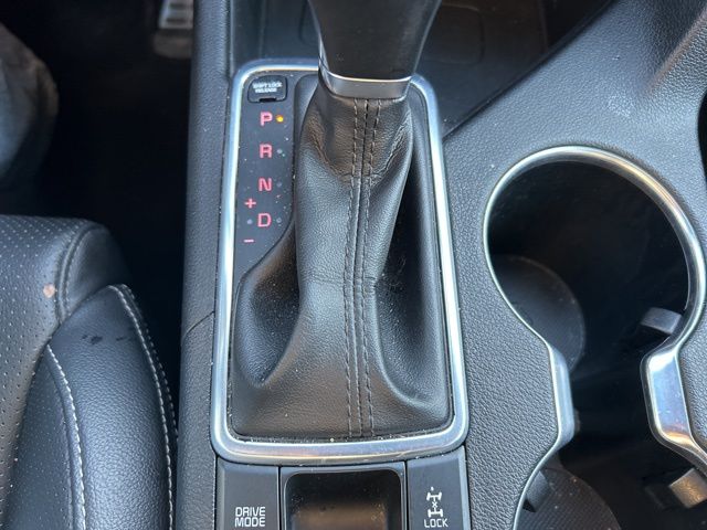 Vehicle image 31 of 56