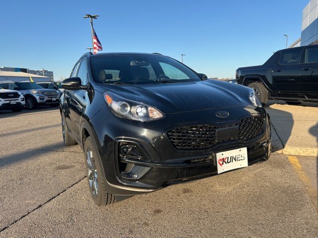 Vehicle image 9 of 56