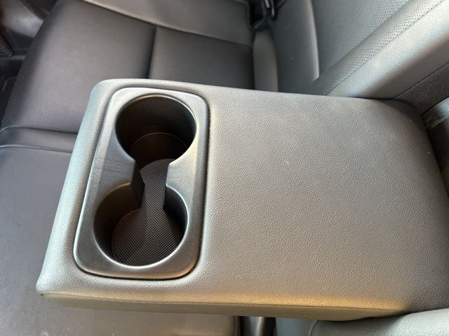 Vehicle image 43 of 56