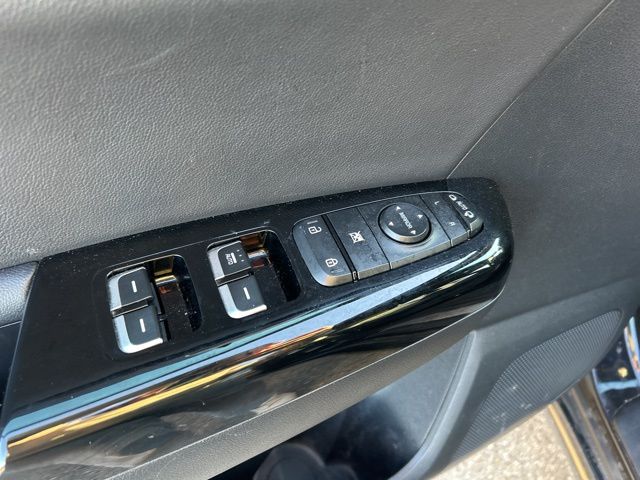 Vehicle image 12 of 56
