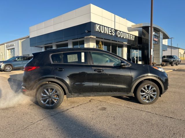 Vehicle image 7 of 56