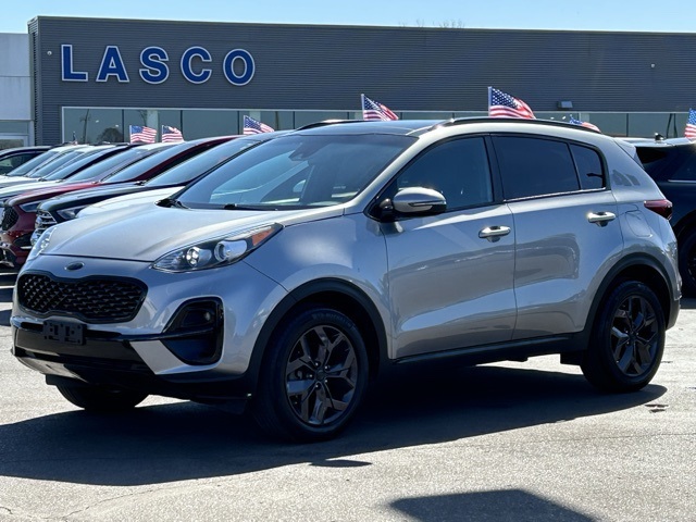 Vehicle image 9 of 48