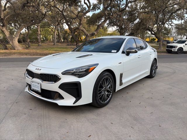 2022 Kia Stinger GT-Line Image 1 of 16
