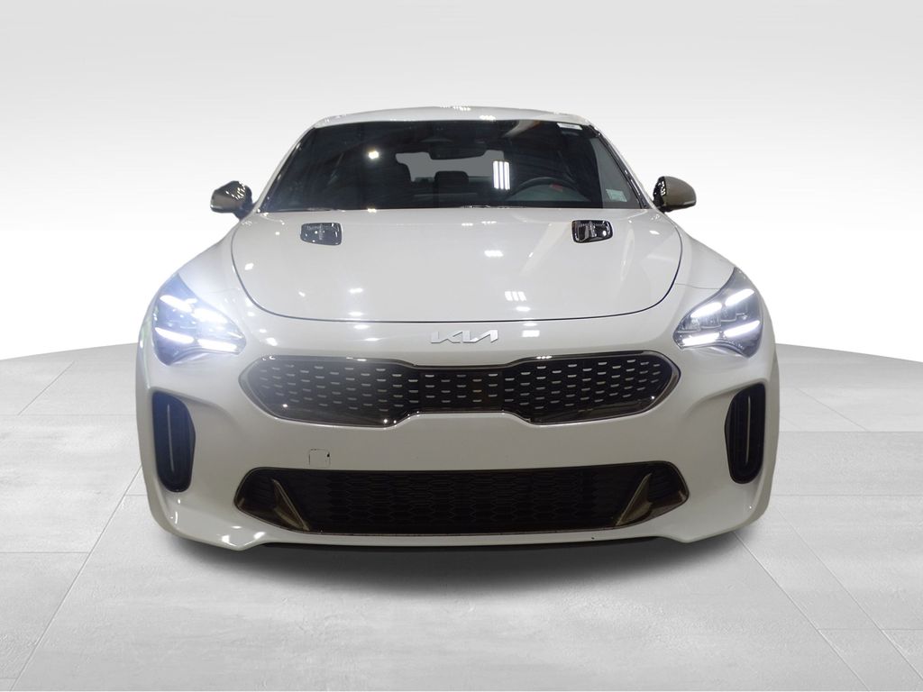 Vehicle image 2 of 39