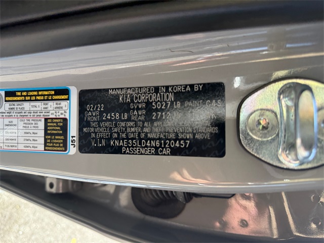 Vehicle image 25 of 27