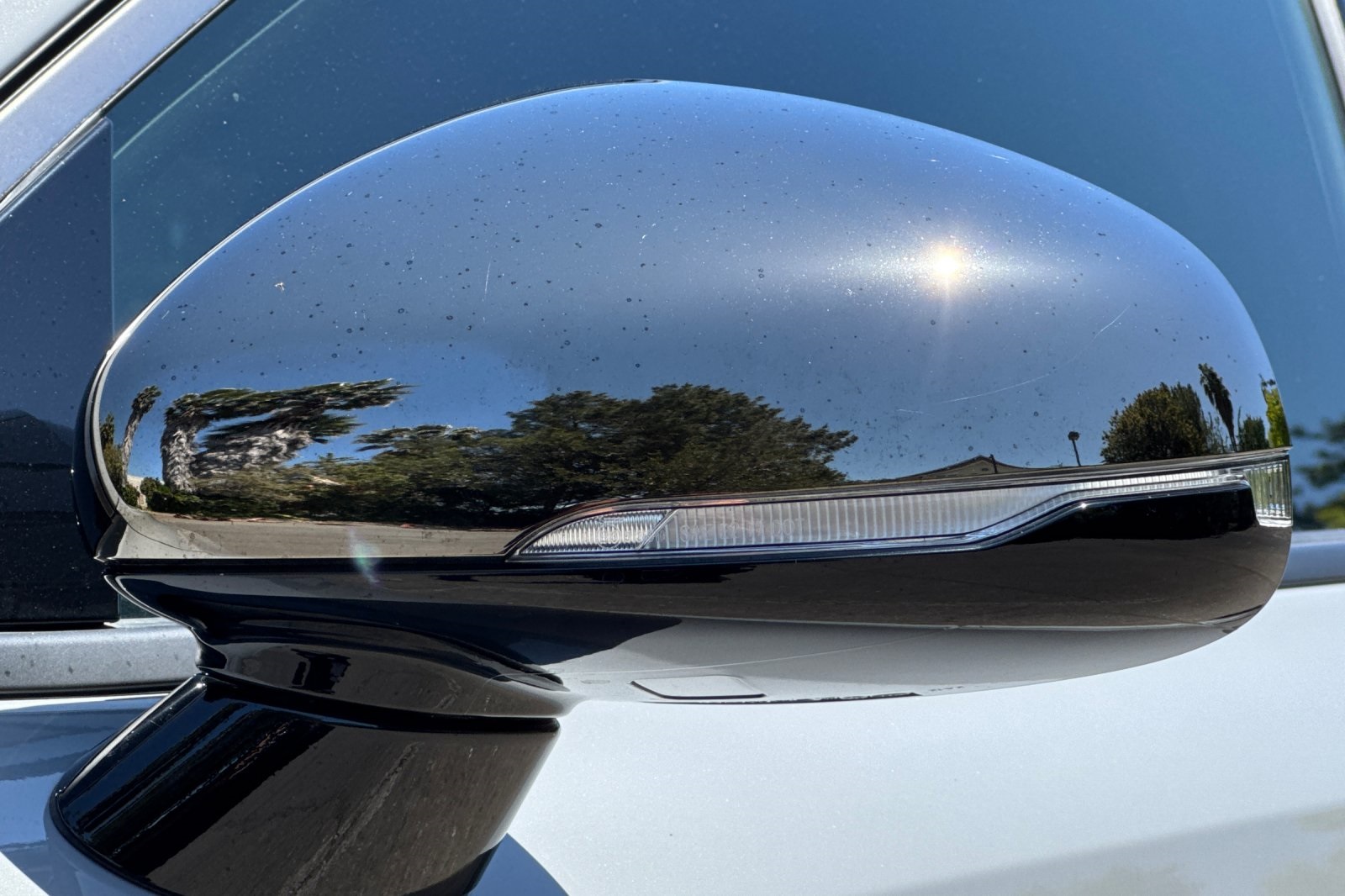 Vehicle image 53 of 61