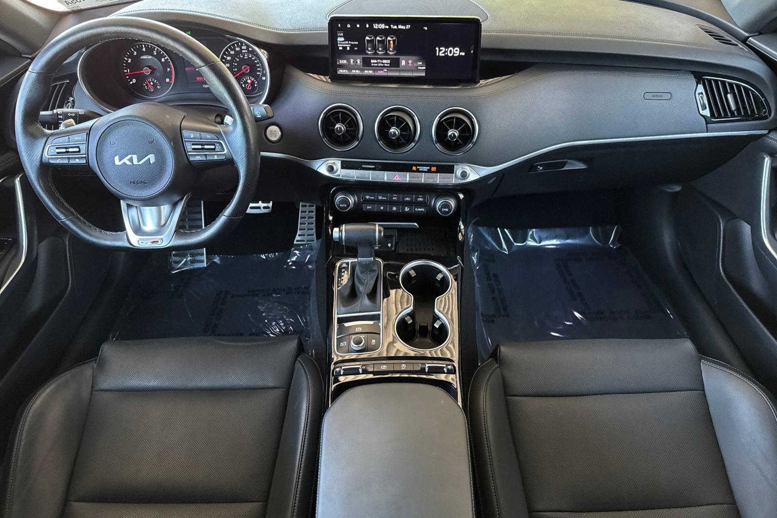 Vehicle image 14 of 61