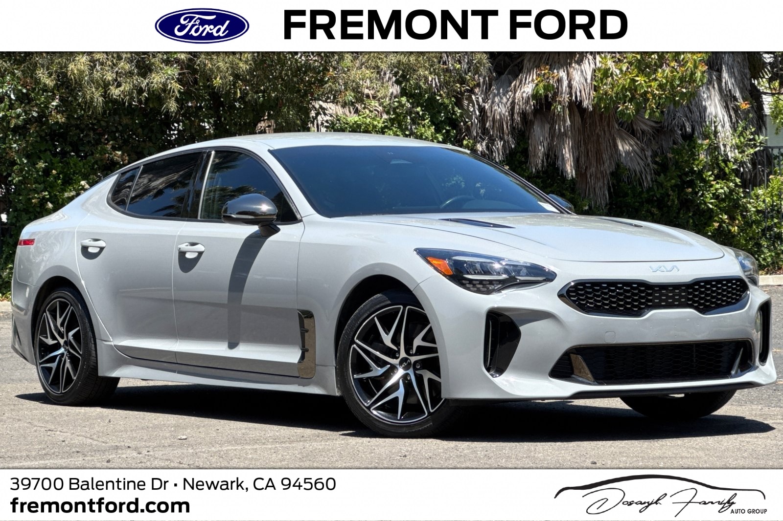Vehicle image 3 of 61