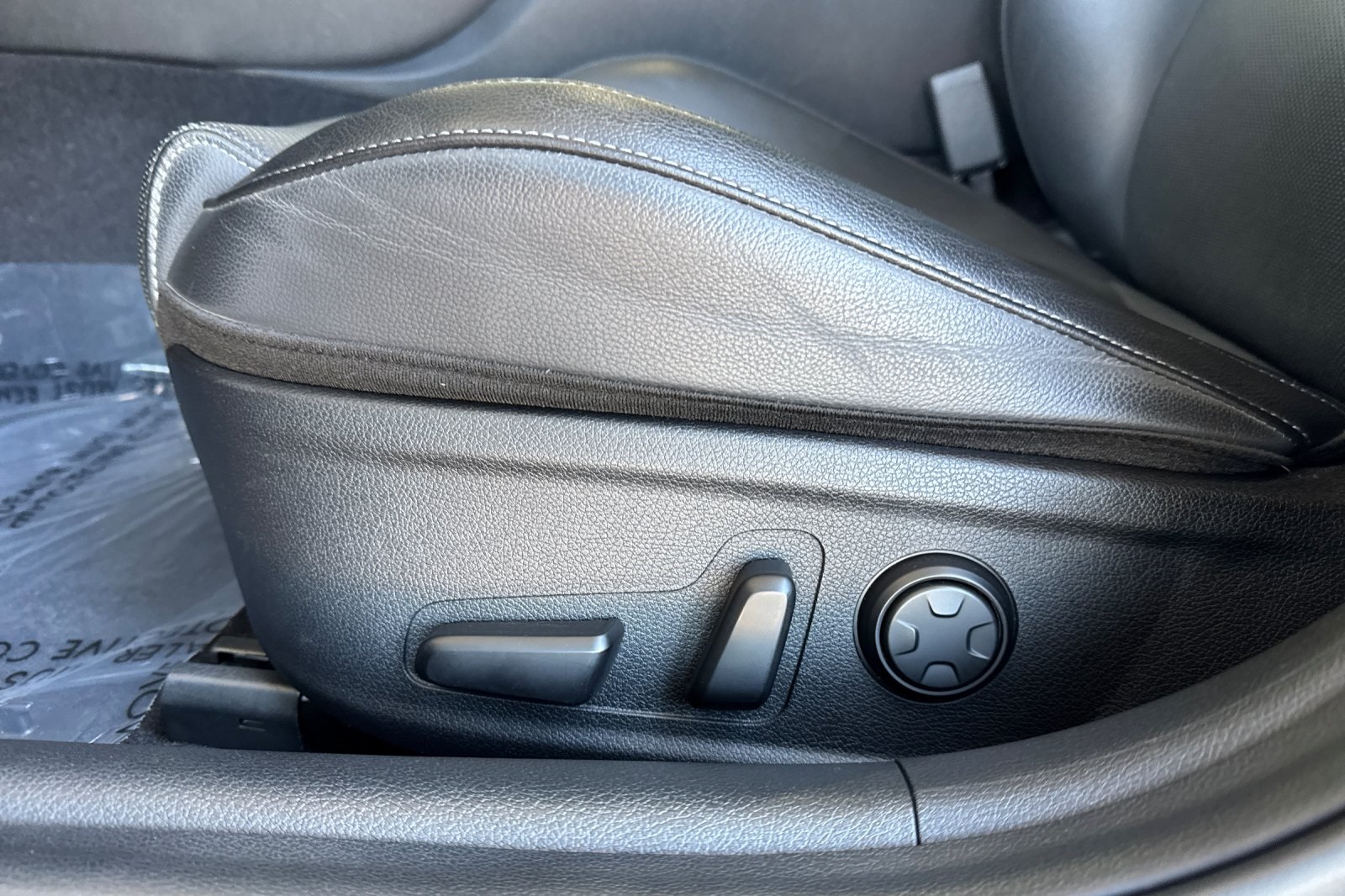 Vehicle image 12 of 61