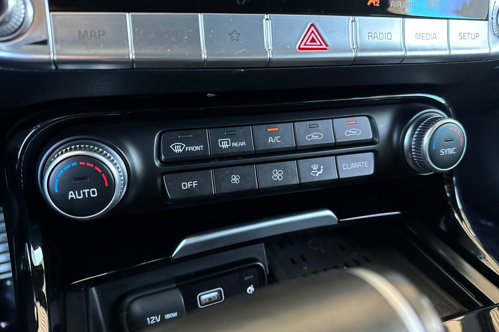 Vehicle image 26 of 61