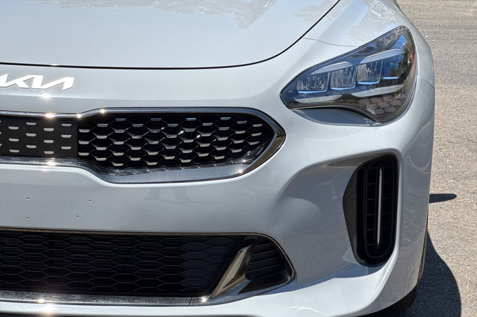 Vehicle image 52 of 61