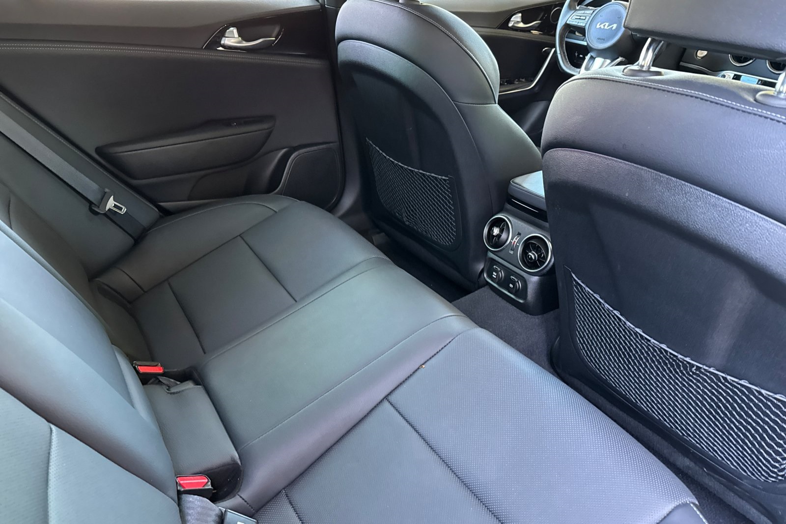 Vehicle image 16 of 61