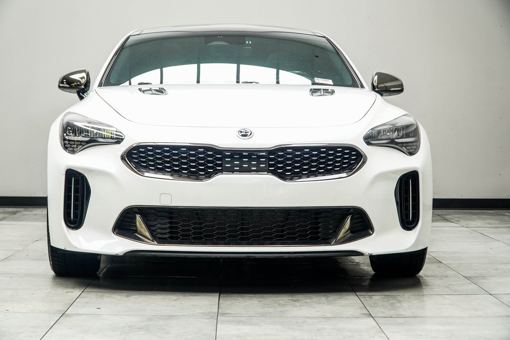 Vehicle image 3 of 39