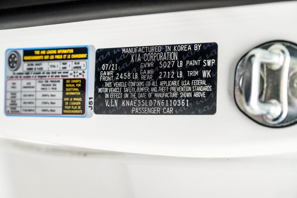 Vehicle image 28 of 39