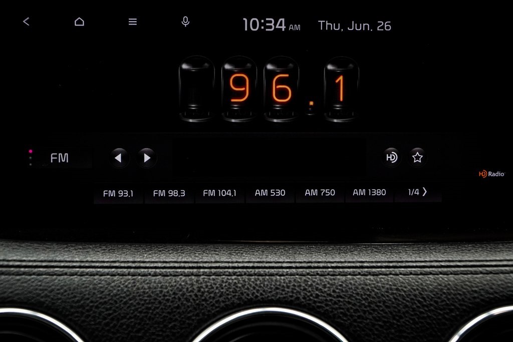 Vehicle image 27 of 50
