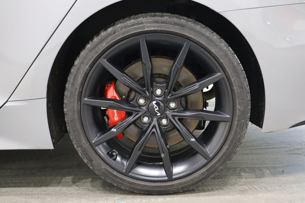 Vehicle image 44 of 45