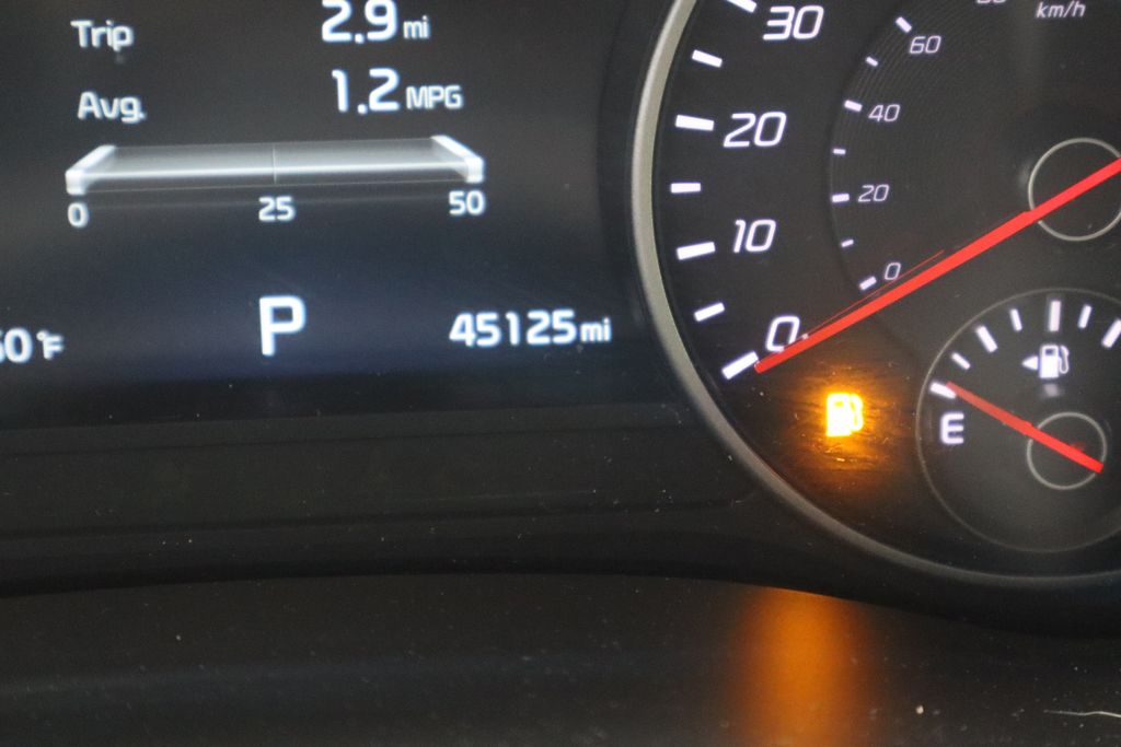 Vehicle image 43 of 45