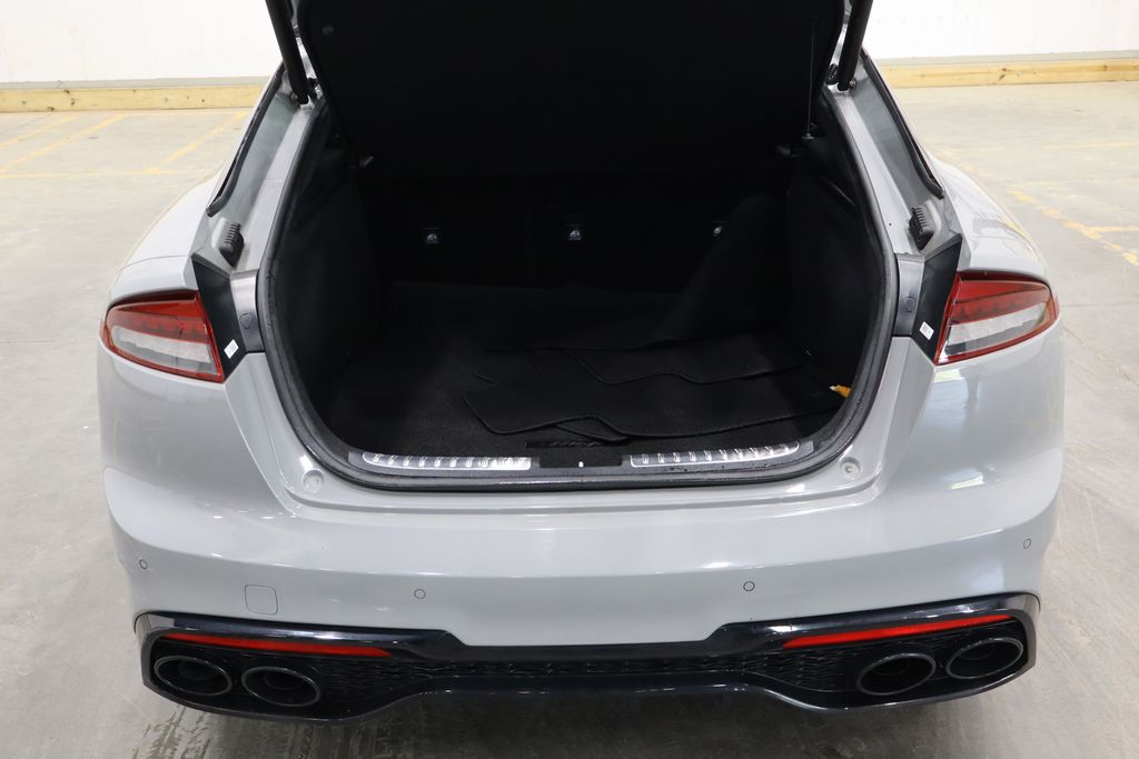 Vehicle image 13 of 45